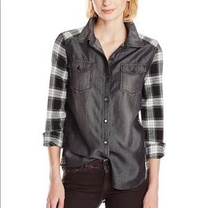 Kensie Jeans Plaid and Gray Button Down Long Sleeve Shirt Size S